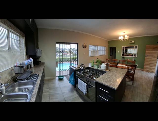 3 BEDROOM FREEHOLD FOR SALE IN HILLARY